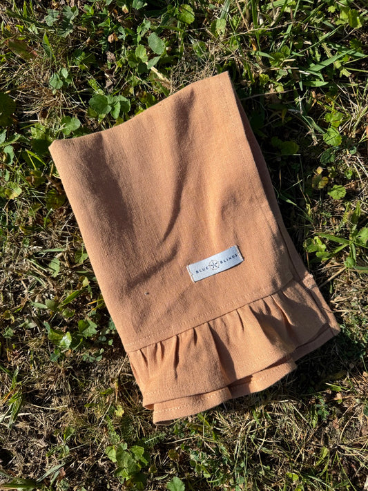 Szybkoschnący ręczniczek lniany mini z falbanką pomarańczowy