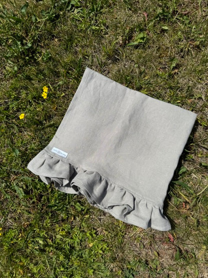 Szybkoschnący ręcznik lniany maxi z falbanką beżowy